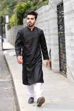 Jompers Men Black Solid Mandarin Collar Kurta Only | Grocsy