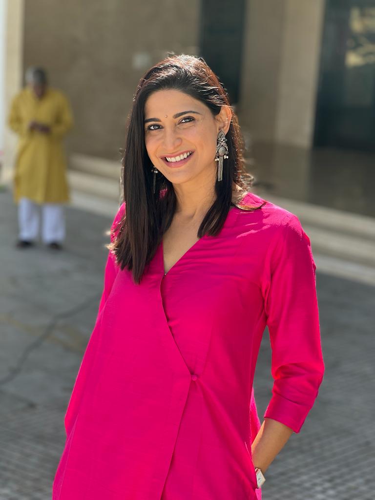 trueBrowns Pink Angrakha Set | Grocsy