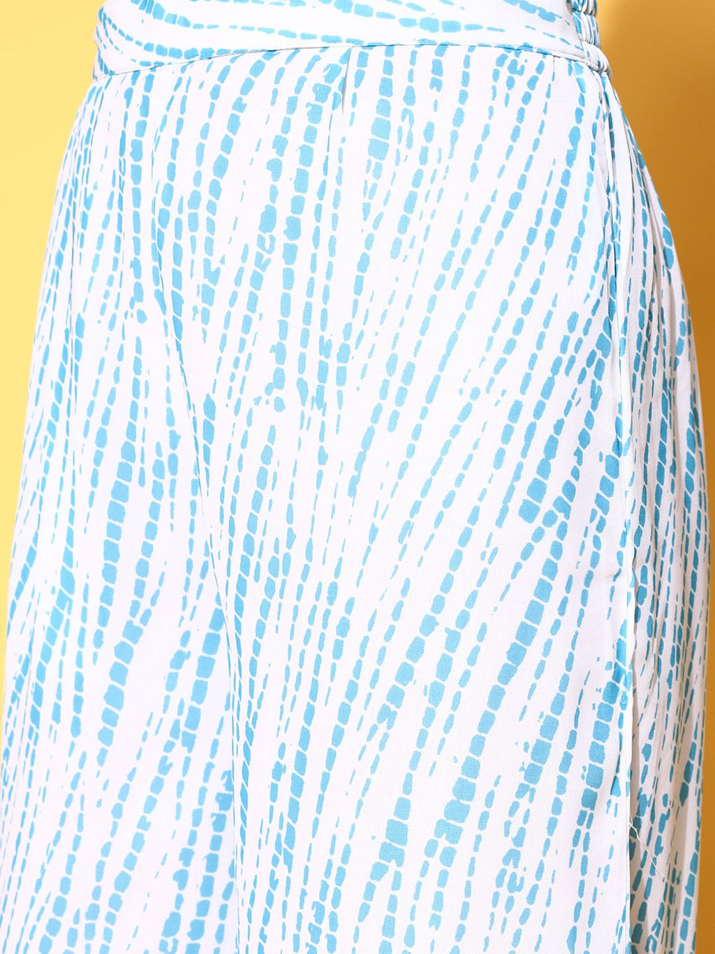 Yufta White Printed Co-ord Set | Grocsy
