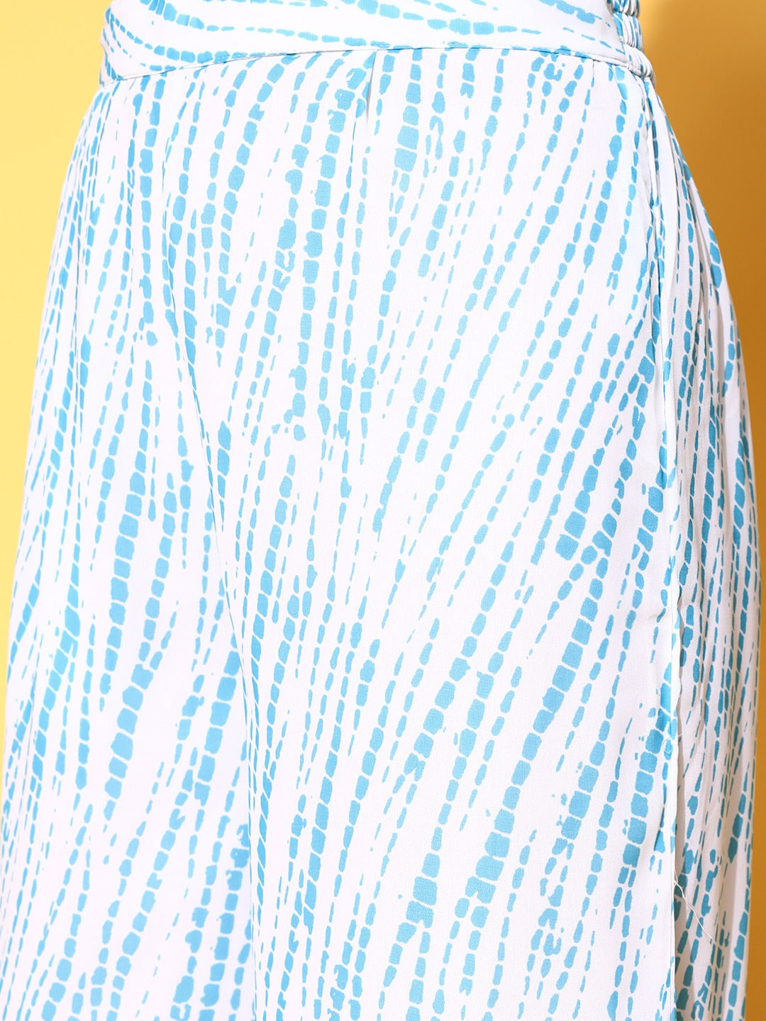 Yufta White Printed Co-ord Set | Grocsy