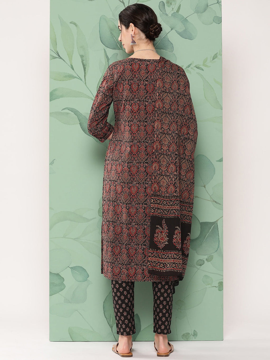 Yufta Women Black & Red Floral Printed Pure Cotton Kurta with Trousers & With Dupatta | Grocsy