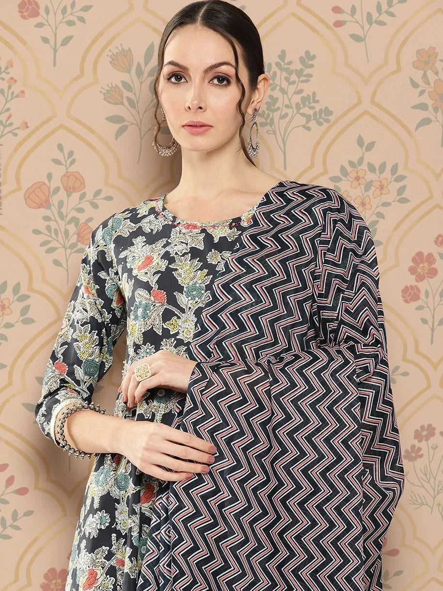 Yufta Women Floral Printed Regular Pure Cotton Kurta with Trousers & With Dupatta | Grocsy