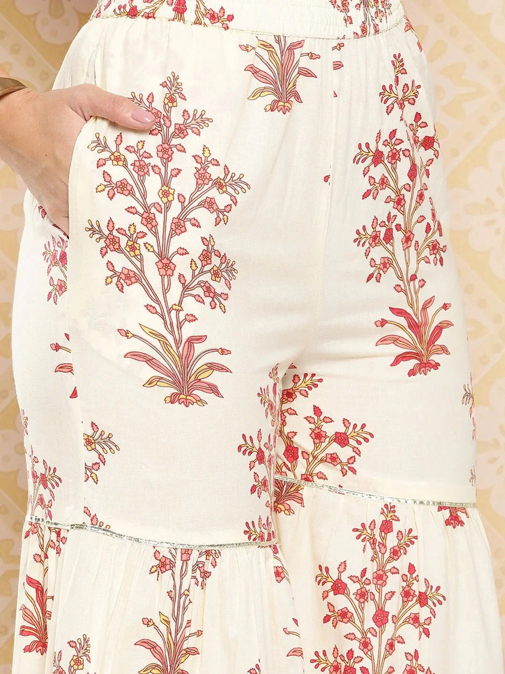 Yufta Women Printed Pure Cotton Ethnic Co-Ords | Grocsy