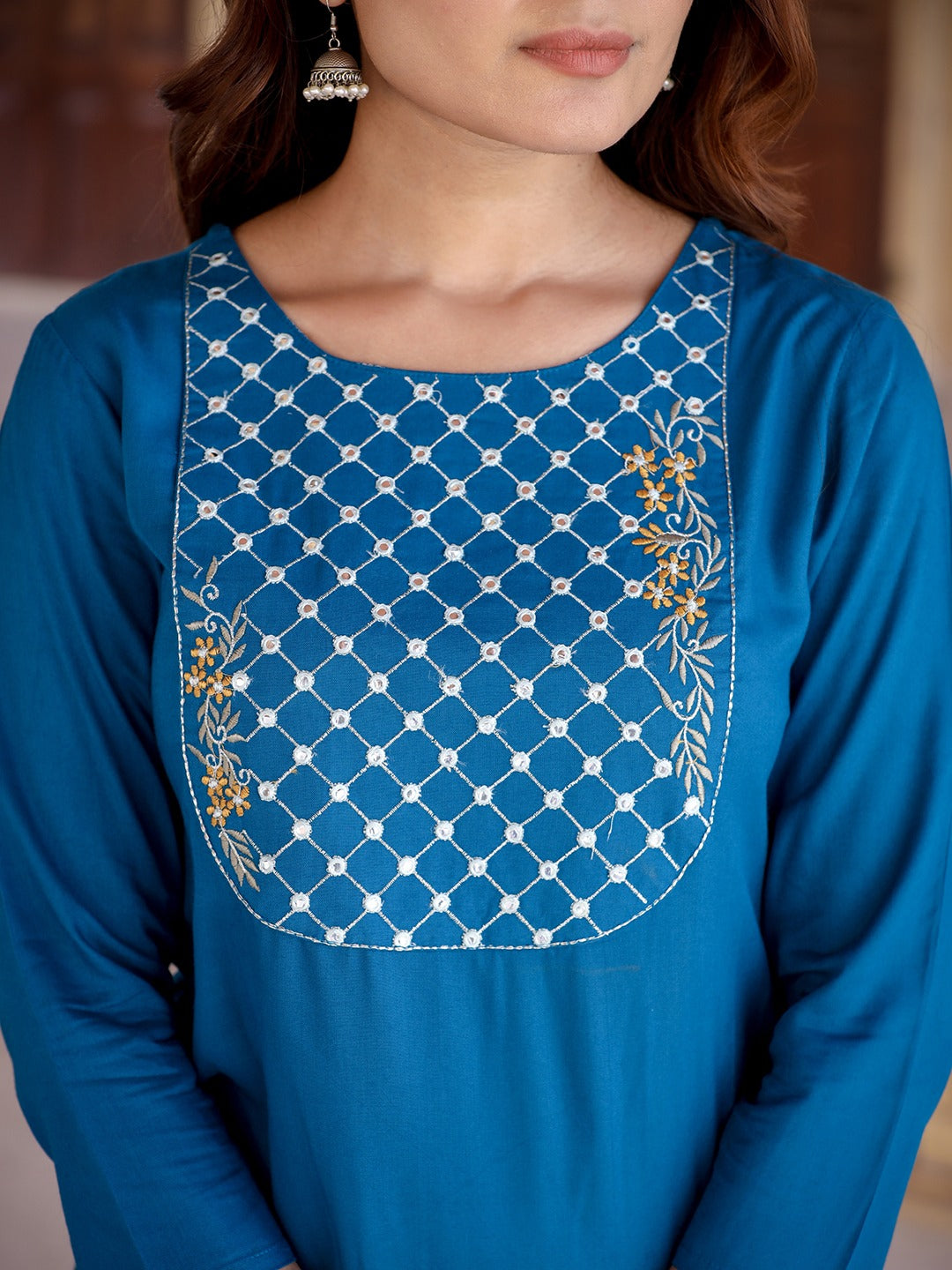 Yufta Women Yoke Design Chikankari Kurta | Grocsy