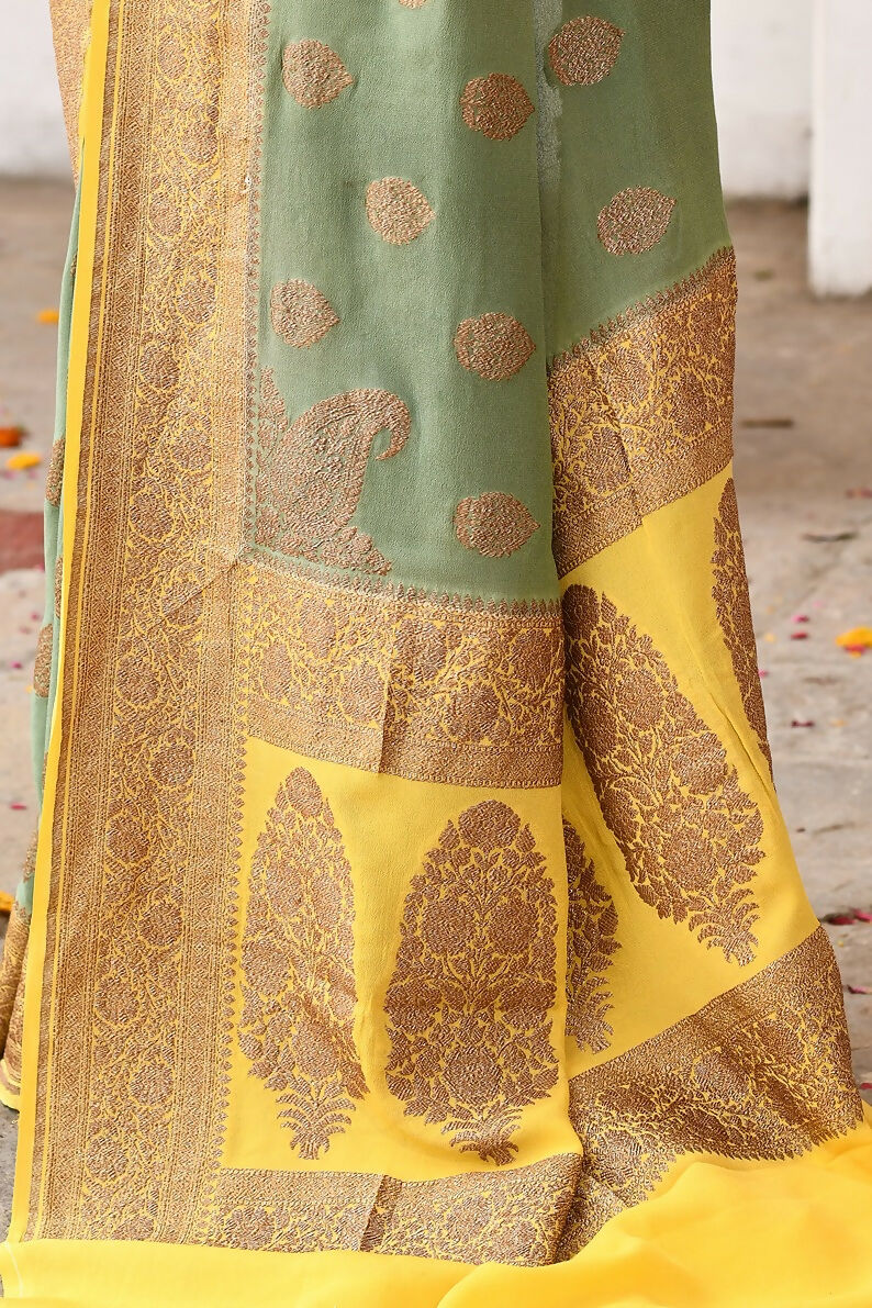 Joban Fashion Grass Green Crepe Chiffon Pure Handloom Banarasi Silk Saree | Grocsy