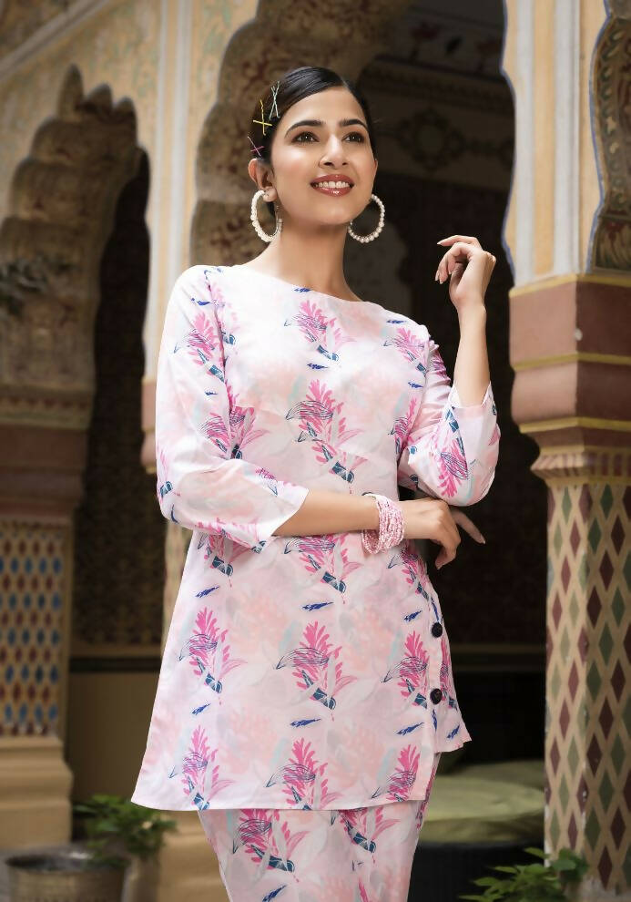 Women's Casual Fashionable Light Pink Muslin co-ord set - Rooh | Grocsy