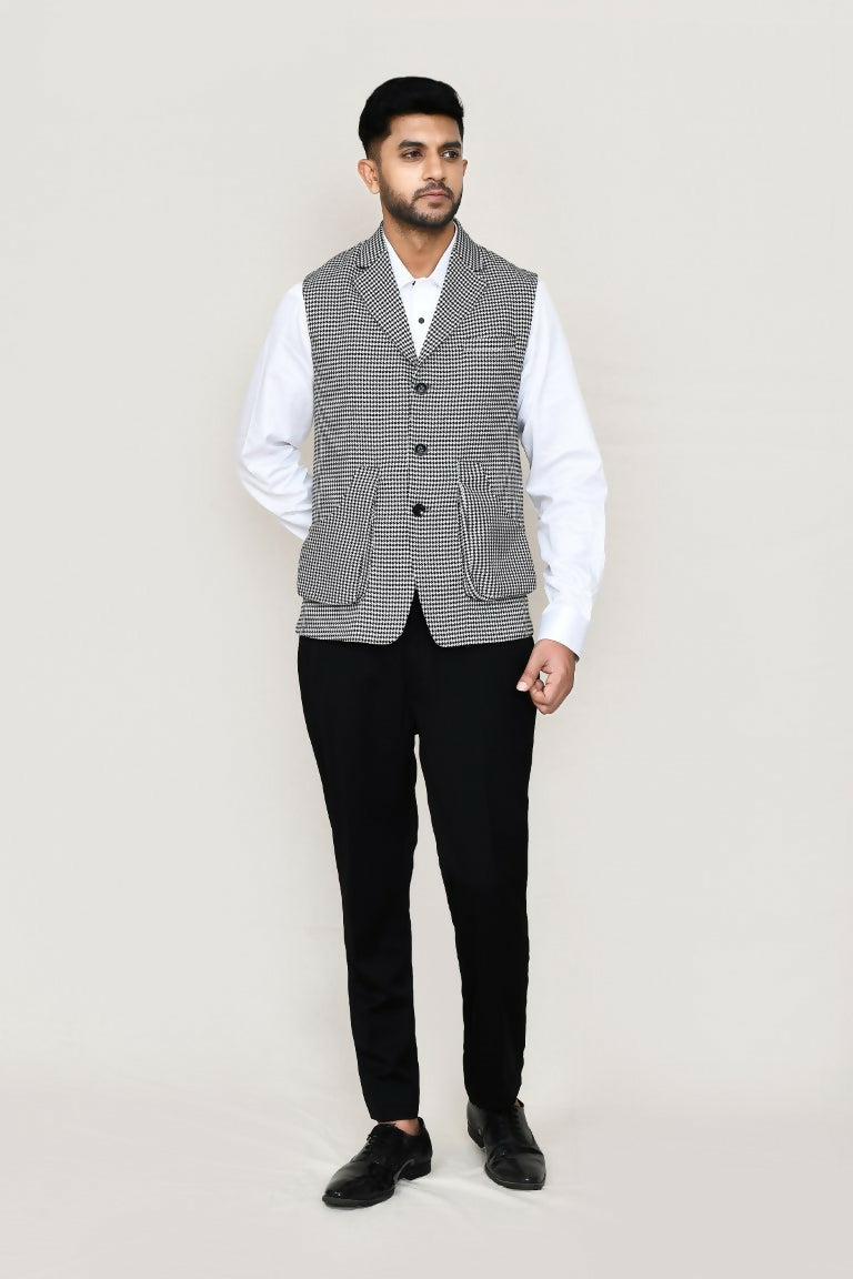 Joban Fashion White And Black Colored Cotton Satin With Checks Print Work Men's Jacket | Grocsy