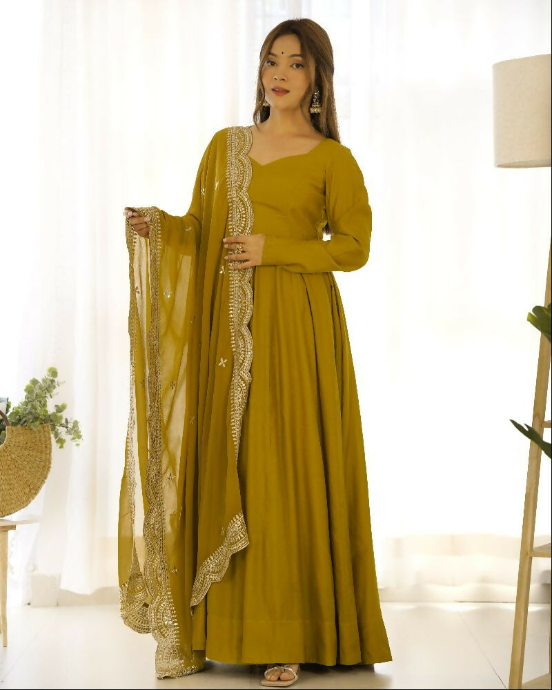 Joban Fashion Mehndi Kurta Set Chanderi Sequence Embroidery Work | Grocsy