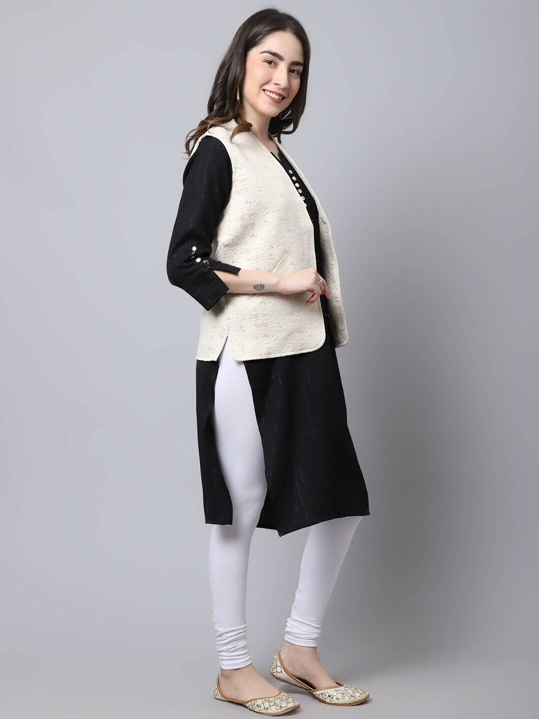 Even Apparels Cream 100% Viscose Rayon Open Front Gillet | Grocsy