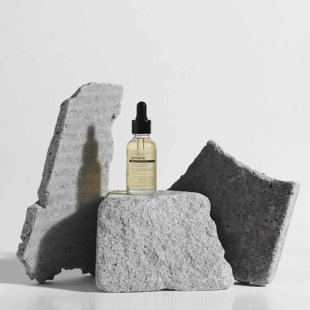 Detoxie Calming & Clarifying Ultra Glow Face Oil | Grocsy
