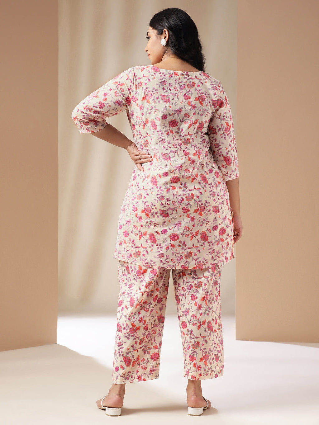 Janasya A-Line Cambric Cream Floral Notch Neck Co-Ords | Grocsy