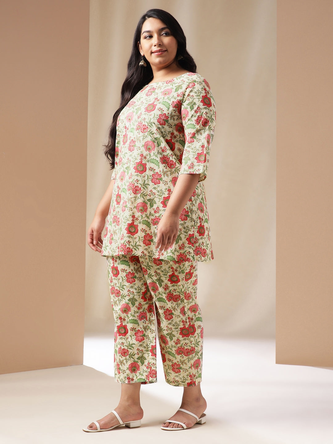 Janasya A-Line Cambric Off White Floral Round Neck Co-Ords | Grocsy