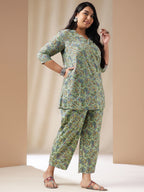 Janasya Straight Cambric Sage Ethnic Motifs V-Neck Co-Ords | Grocsy