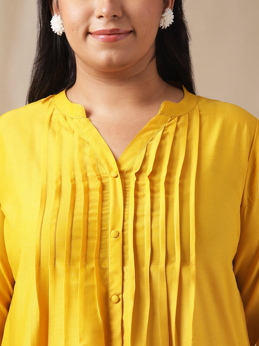 Janasya Pleated Muslin Yellow Solid Band Collar Kurta Set | Grocsy