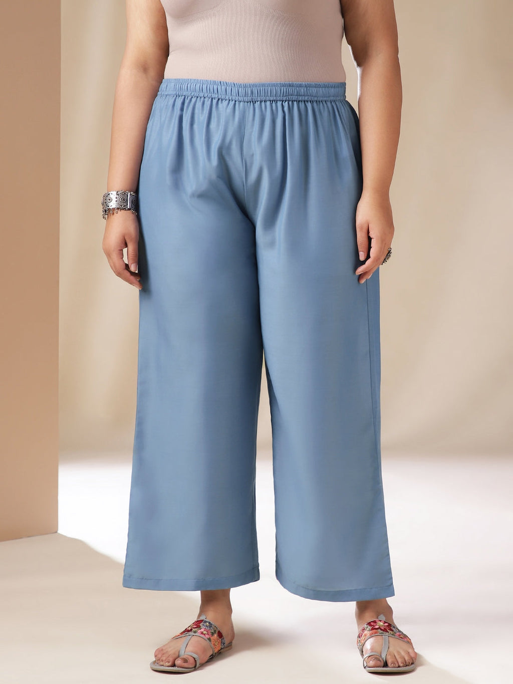 Janasya Gathering Muslin Blue Solid V-Neck Set | Grocsy