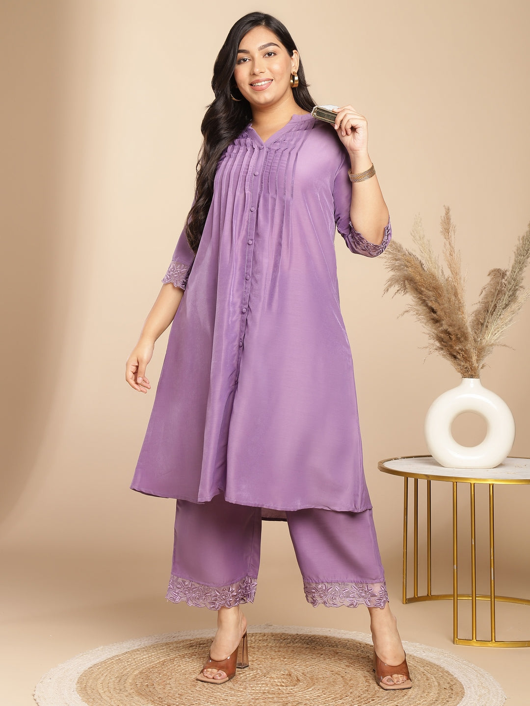 Janasya Pleated Muslin Lavender Embroidered V-Neck with Band Collar Kurta & Bottom | Grocsy