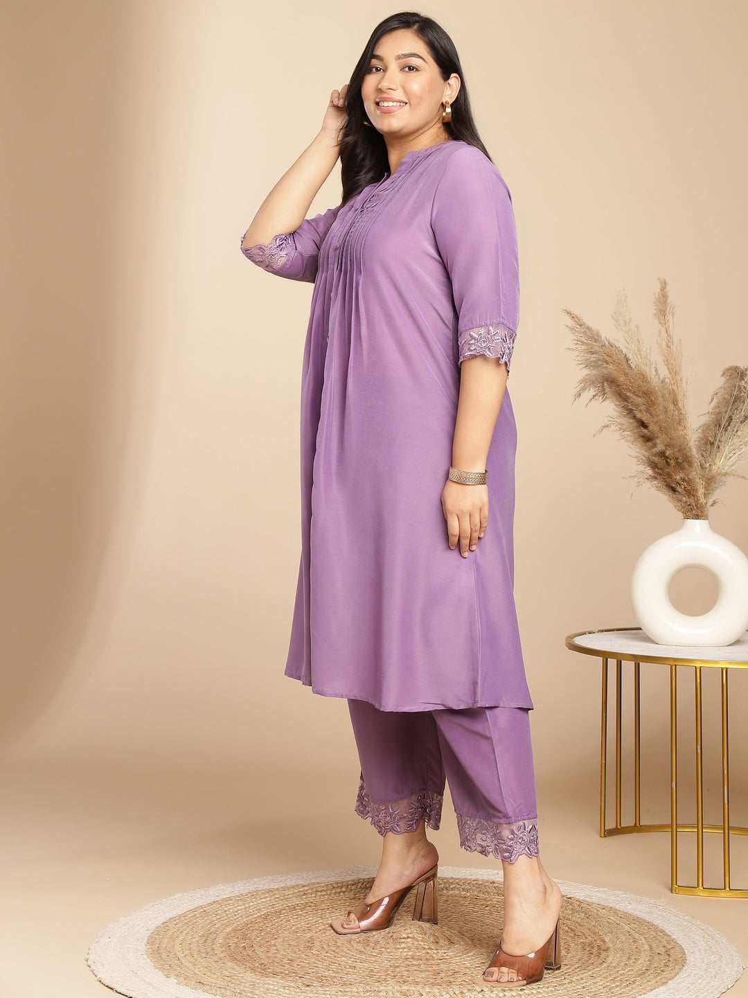 Janasya Pleated Muslin Lavender Embroidered V-Neck with Band Collar Kurta & Bottom | Grocsy