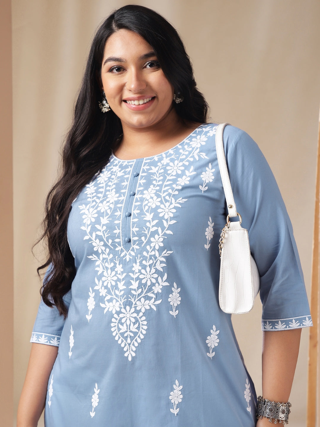 Janasya Regular Cambric Blue Embroidered Round Neck Tunic | Grocsy