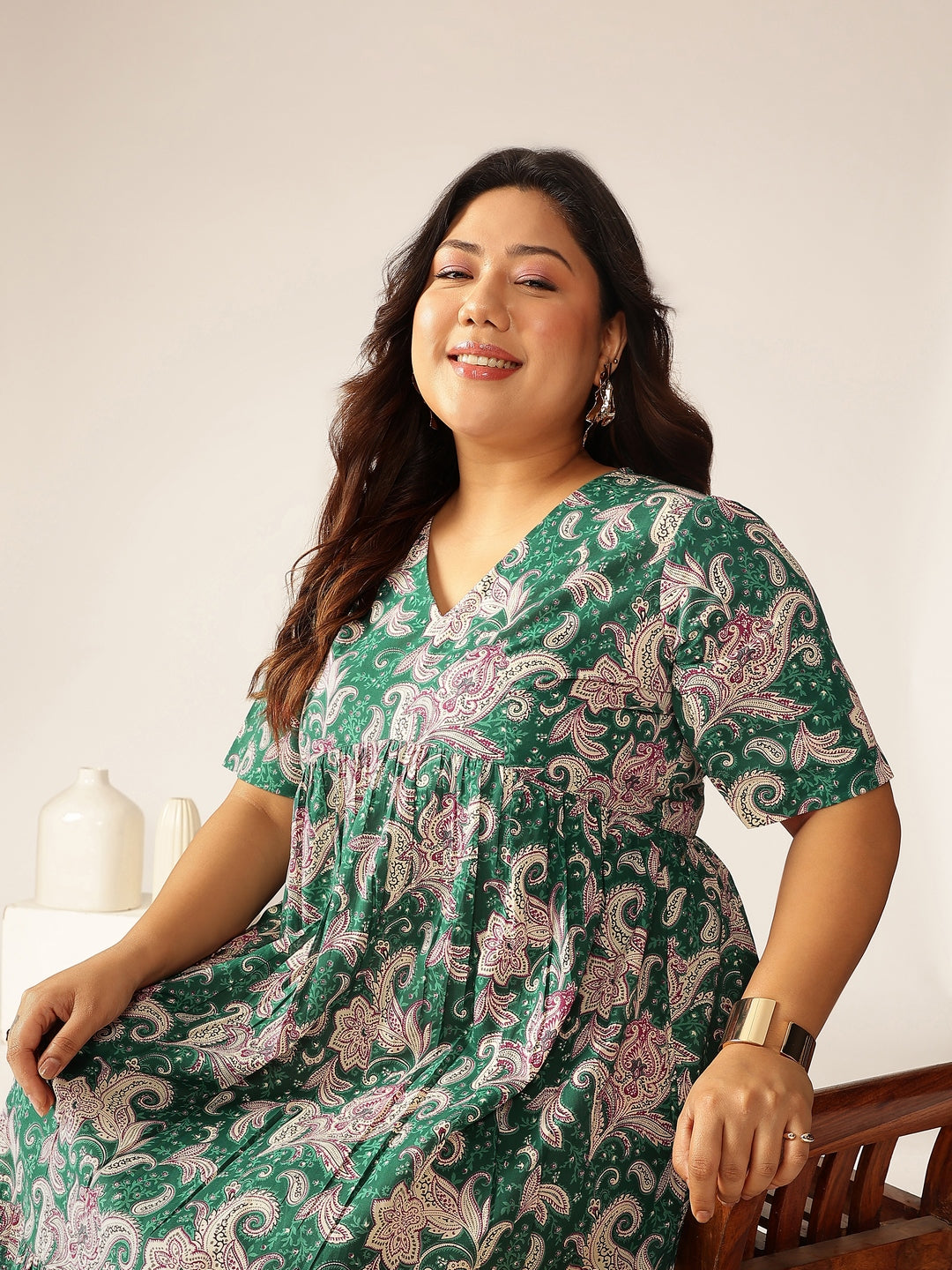 Janasya Dark Cotton Floral Tiered Dress | Grocsy