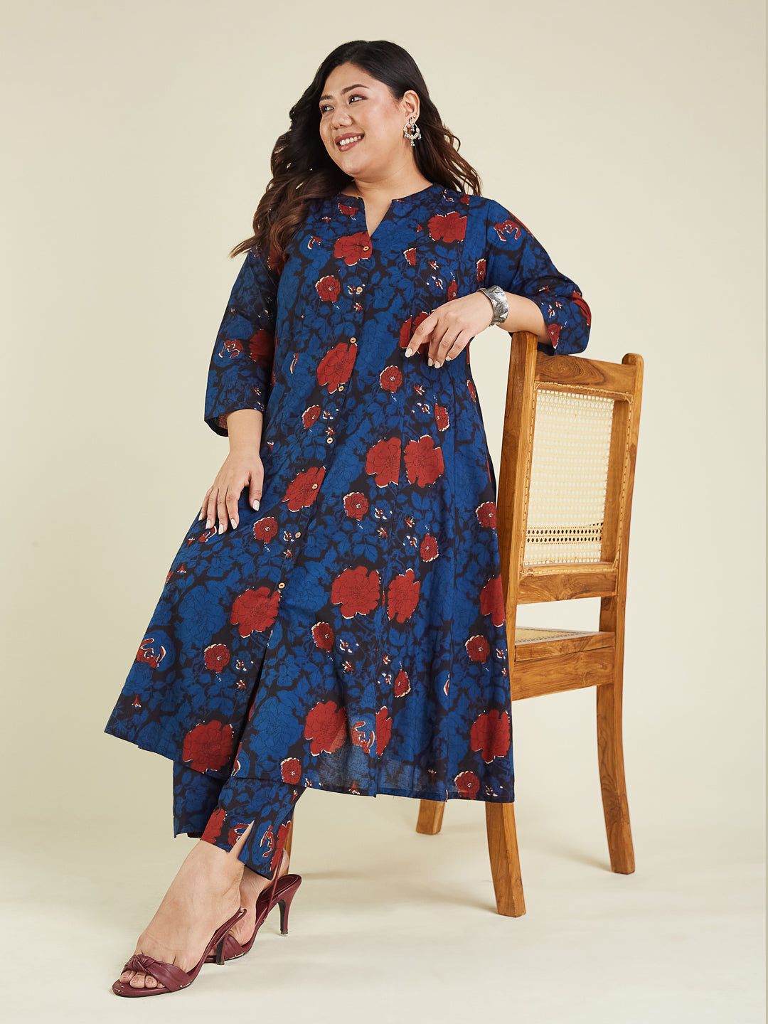 Janasya Dark Cotton Floral A-Line Kurta Set | Grocsy