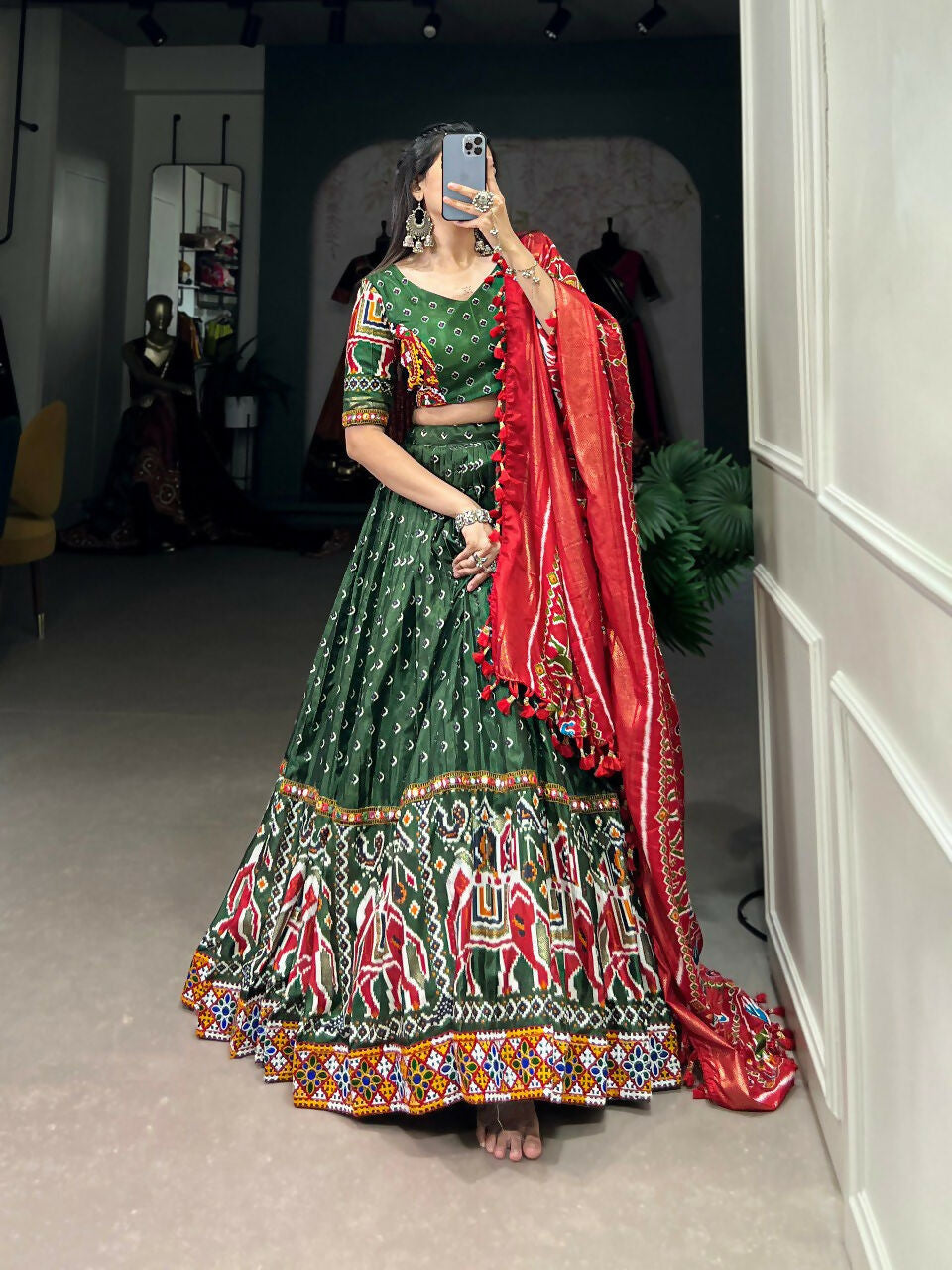 Vastranavya Navaratri Special Dola Silk Patola Print With Gamthi Work Lace Border Lehenga with Stitched Blouse - Green | Grocsy