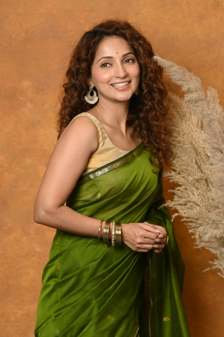 Very Much Indian Handloom Pure Cotton Silk Saree With Sleek Golden Border - Green | Grocsy