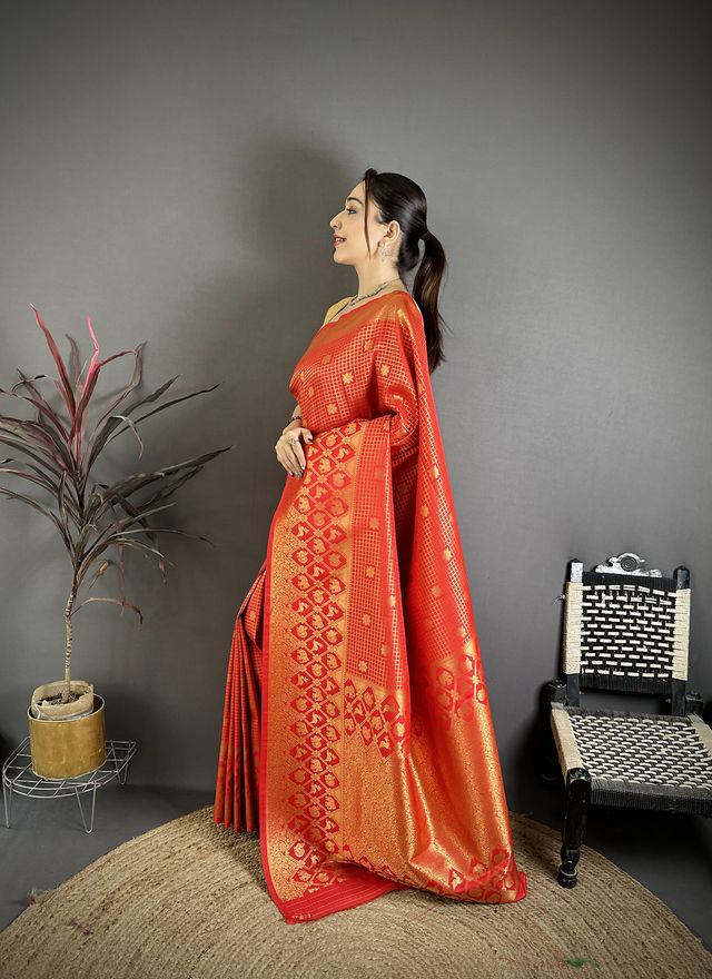 Elora Red Banarasi Soft Silk Checked Body With Floral Motifs South Pattu Saree | Grocsy