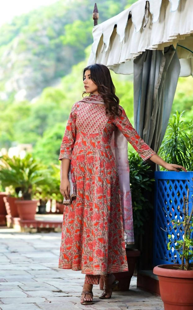 Yufta Women Red Floral Yoke Design Regular Aari Work Pure Cotton Kurta with Trouser & With Dupatta | Grocsy