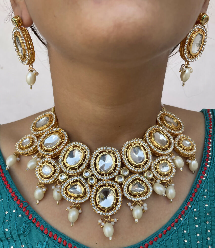 Joban Fashion Hand Made High Quality Gold Plated Base Metal Alloy Kundan Stone Studded Kundan Jewellery Set | Grocsy