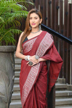 Beatitude Red Cotton Jacqaurd Border Tangail Handloom Saree | Grocsy