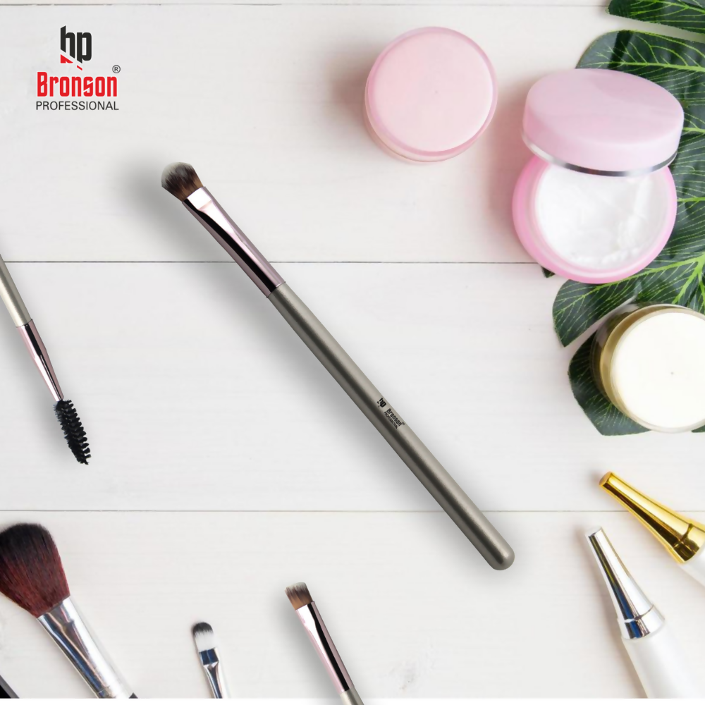 Bronson Professional Classic Eye Shadow Blending Application Makeup Brush | Grocsy