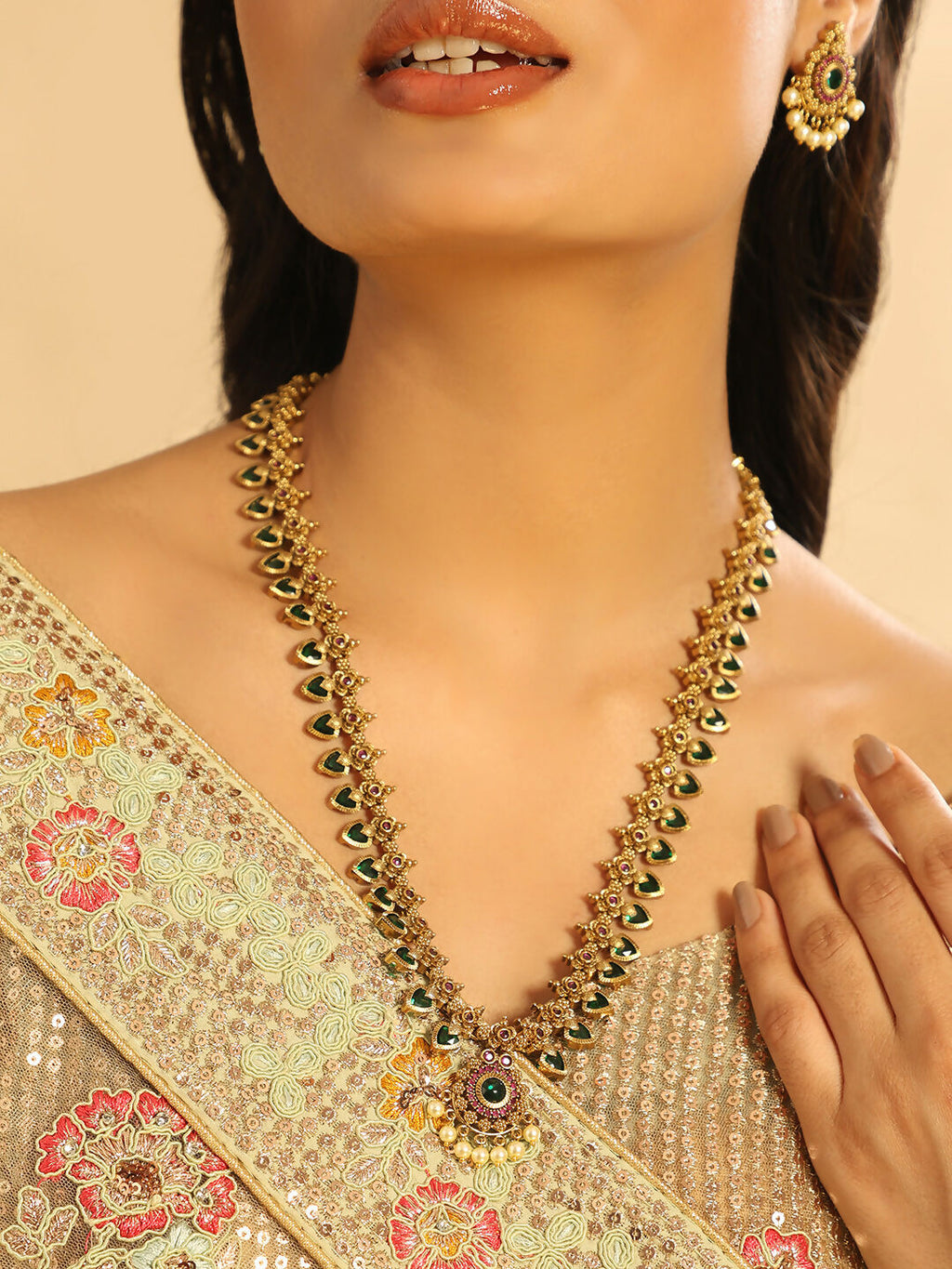 Nuyug 18K Gold Plated Temple Bliss Minimal Necklace Set | Grocsy