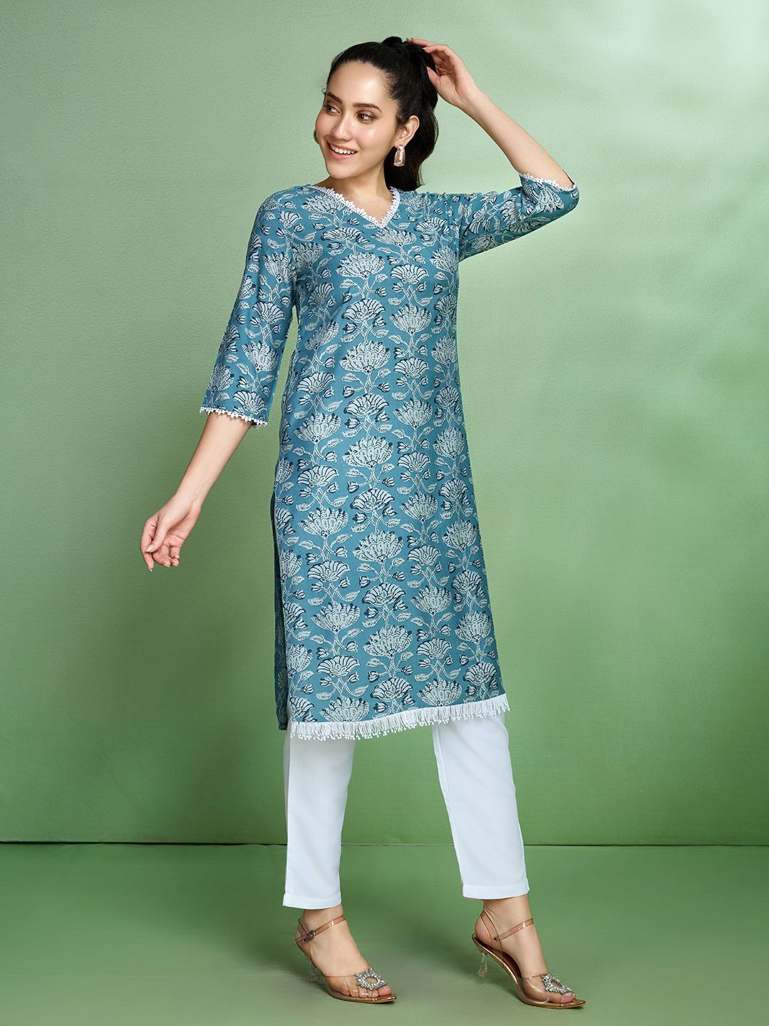 Sangria Printed Straight Kurta | Grocsy