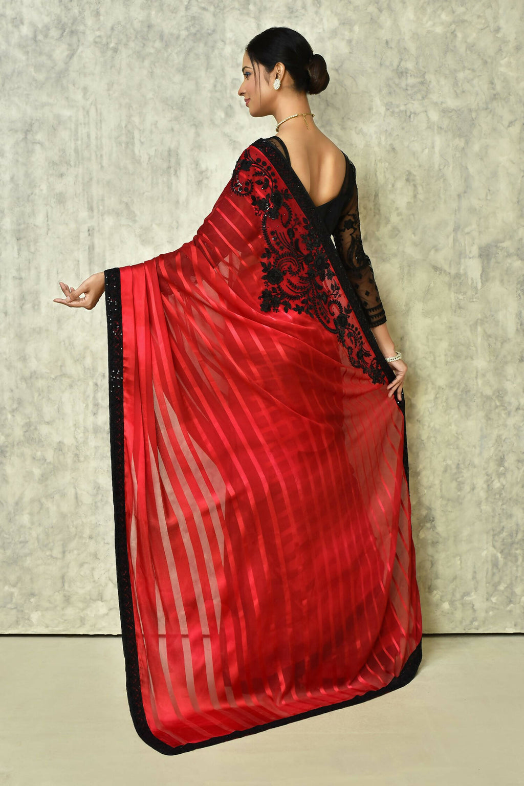 Maroon Silk Solid Designer Saree with Blouse - Purvi | Grocsy