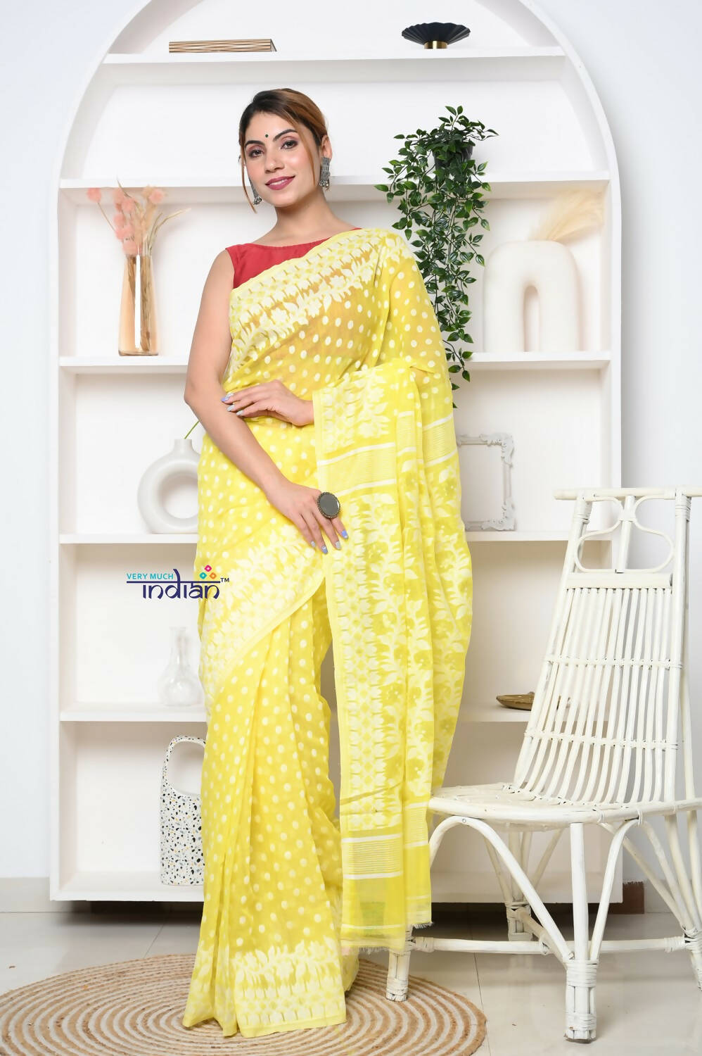 Very Much Indian Jamdhani Cotton Saree With Polka Dot Pallu - Lime Yellow | Grocsy