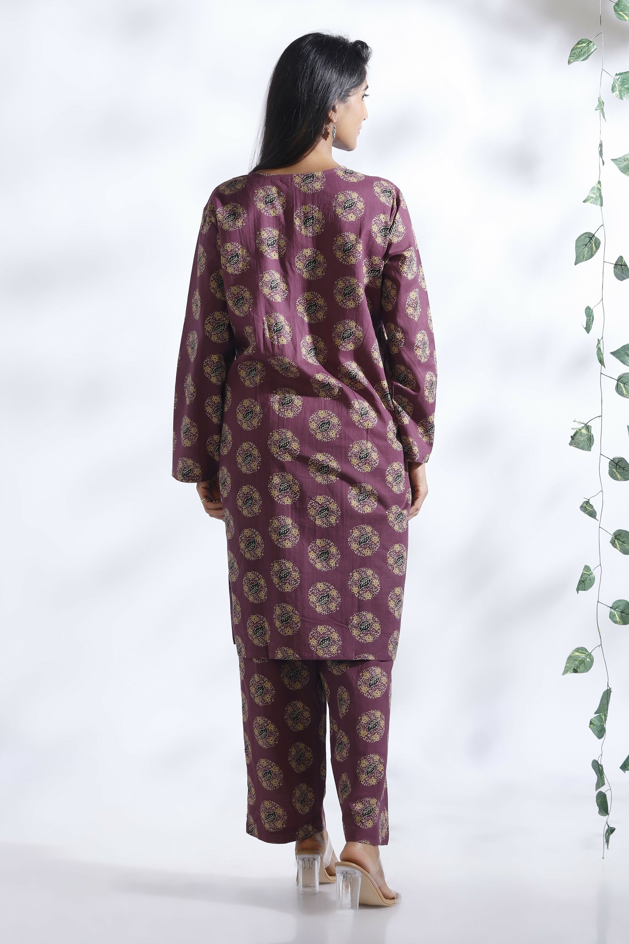 Breathables Wine Butta Print Cotton Kurta & Pants Set | Grocsy