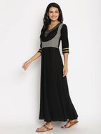 Ahalyaa Women's Black Crepe Printed Kurta | Grocsy