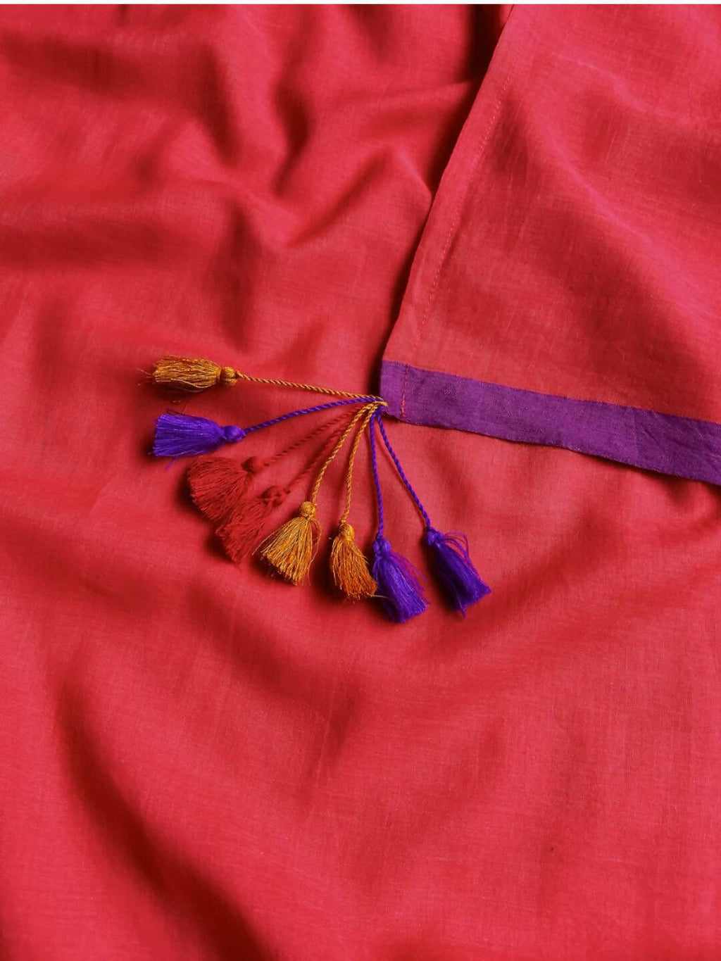 Suta Red Solid Mul Cotton Saree | Grocsy