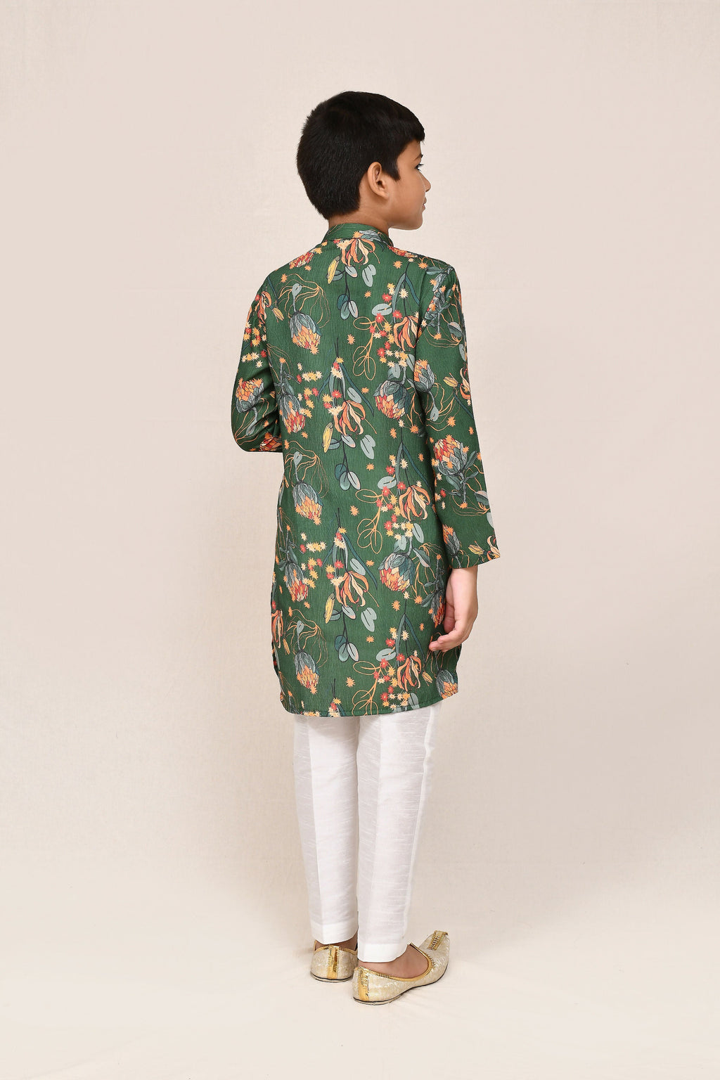 Joban Fashion Cotton Silk Green Kurta With Straight Fit Pant | Grocsy