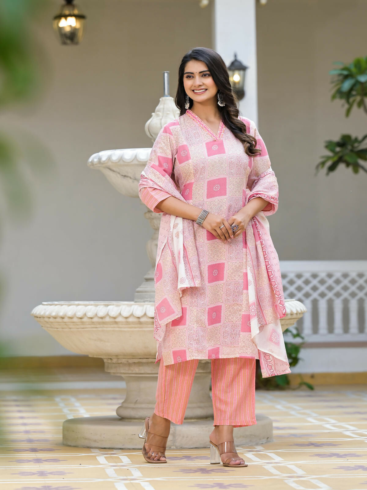Juniper Women's Pink Floral Printed Cotton Kurta Set With Thread Work | Grocsy