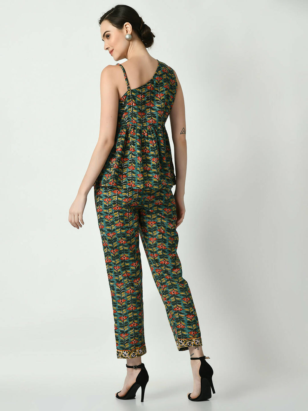 Myshka Women's Green Floral Printed Top | Grocsy