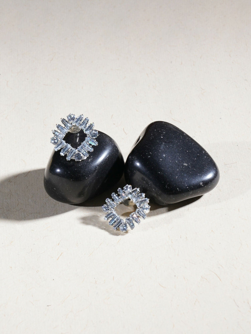 stone stud (white) - Ruby Raang | Grocsy