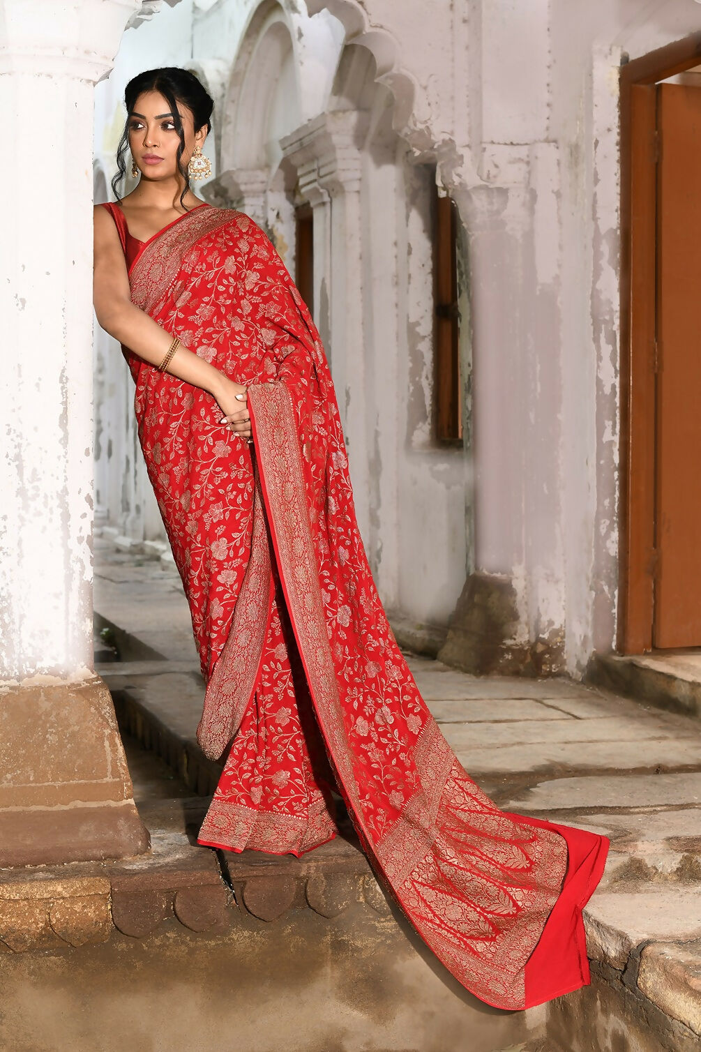 Joban Fashion Red Crepe Chiffon Banarasi Pure Handloom Banarasi Silk Saree | Grocsy