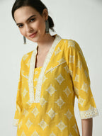 Myshka Women's Yellow Straight Printed Kurta | Grocsy