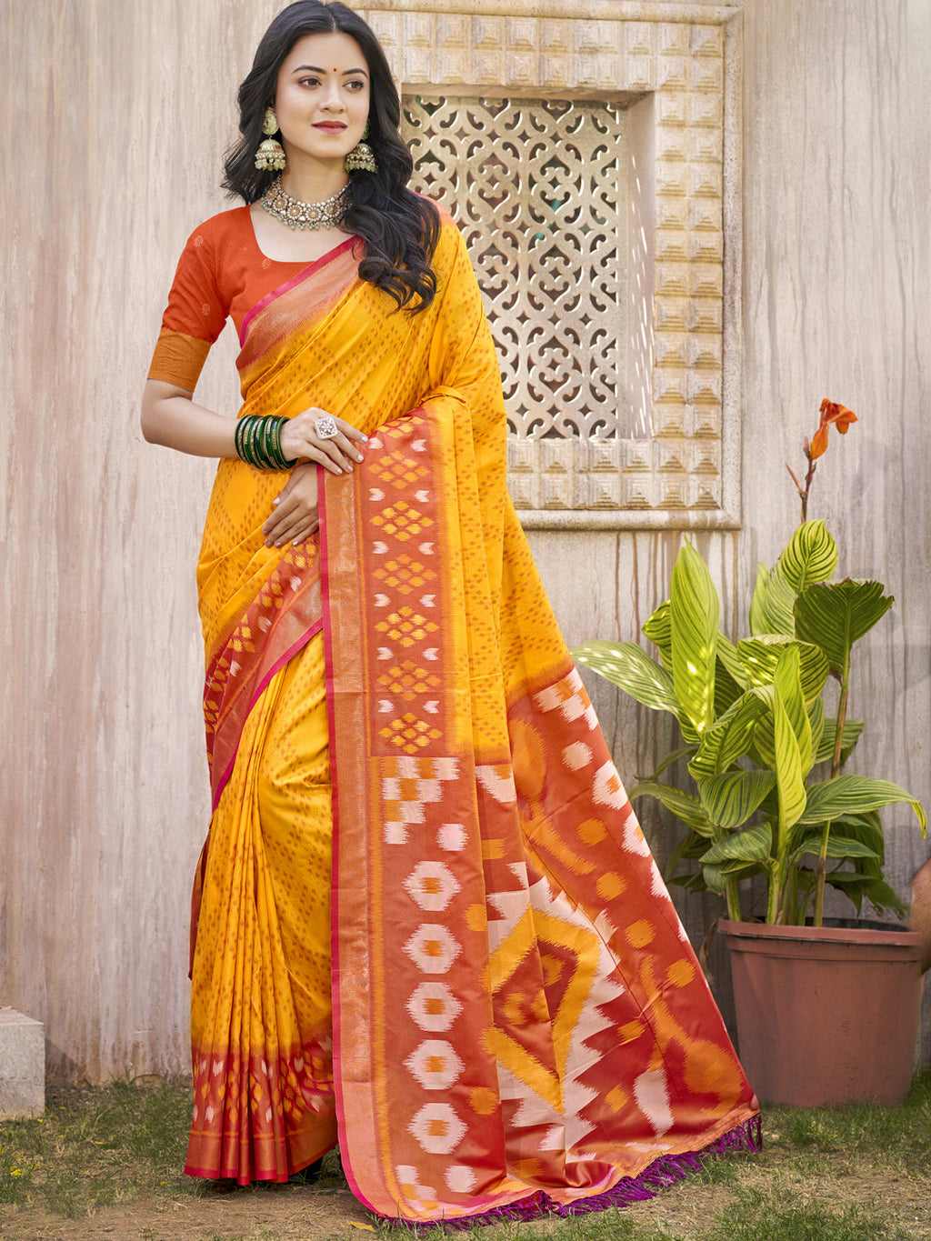 Anaita Yellow Pochampally Silk Saree With Floral Printed Work With Blouse | Grocsy