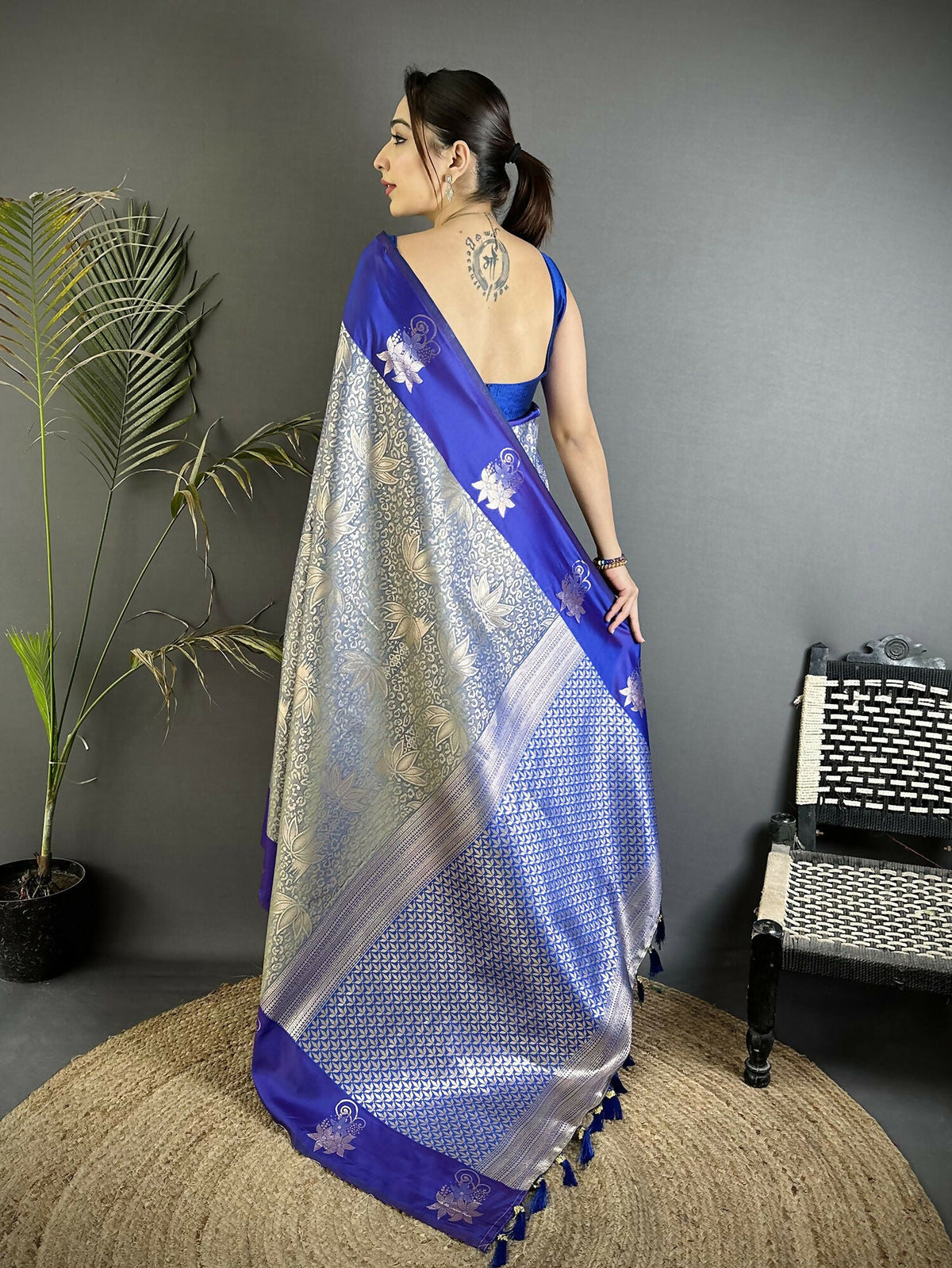 Joban Fashion Grey Intricate Zari Weaving Soft Silk Dharmavaram Saree | Grocsy