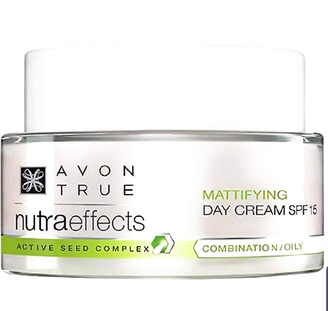 Avon True Nutraeffects Mattifying Day Cream SPF 15 | Grocsy