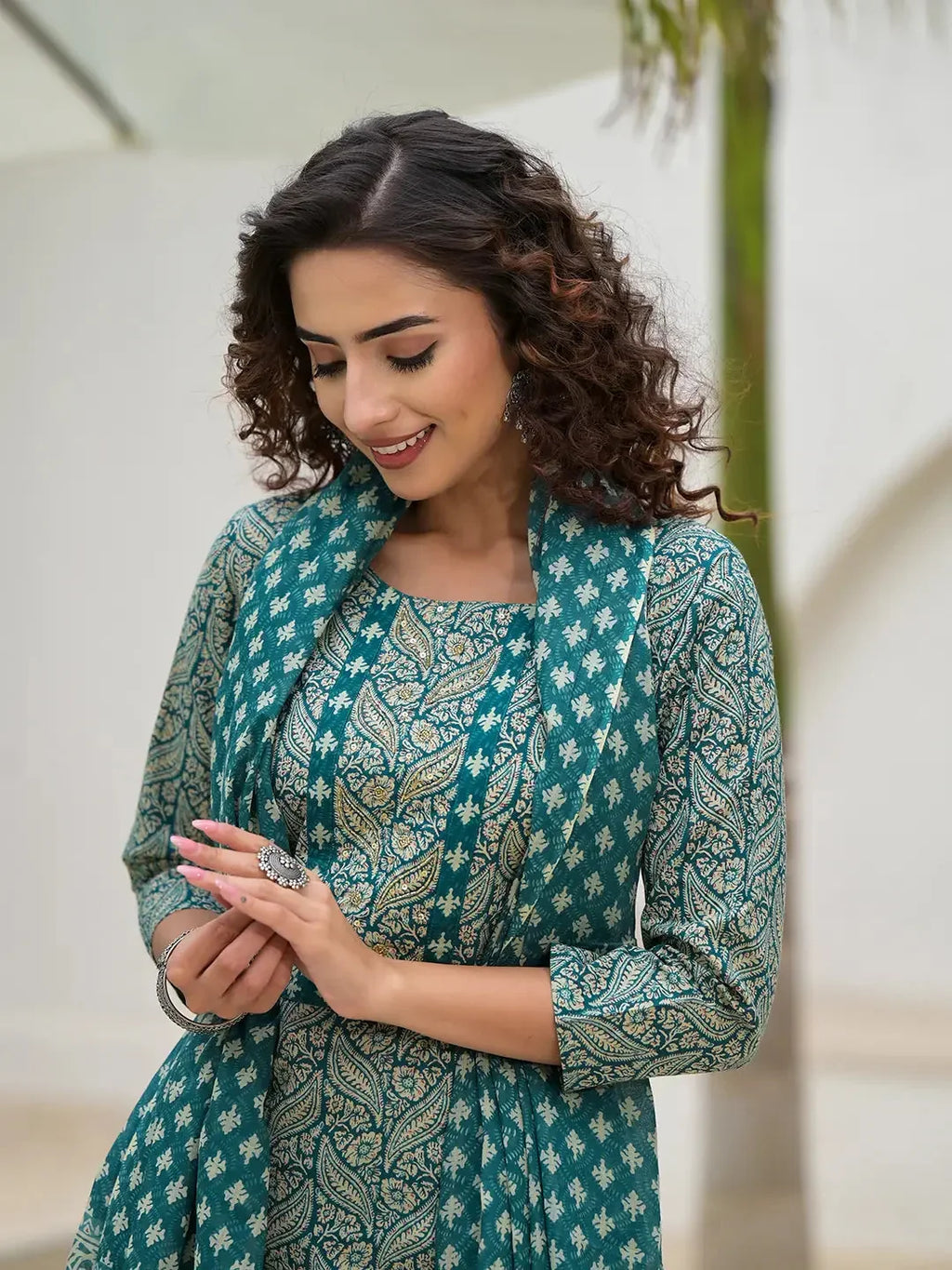 Yufta Yufta Embroidered Printed Teal Green Cotton Kurta Set With Dupatta Set | Grocsy