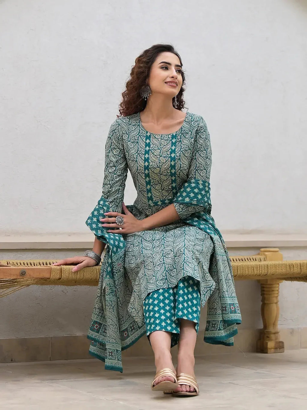 Yufta Yufta Embroidered Printed Teal Green Cotton Kurta Set With Dupatta Set | Grocsy