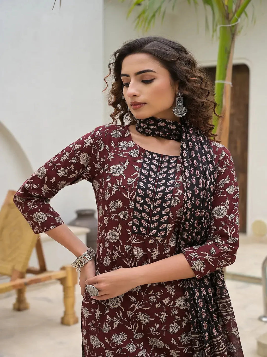 Yufta Yufta Piping On Yoke Floral Print Maroon Cotton Kurta Set With Dupatta Set | Grocsy